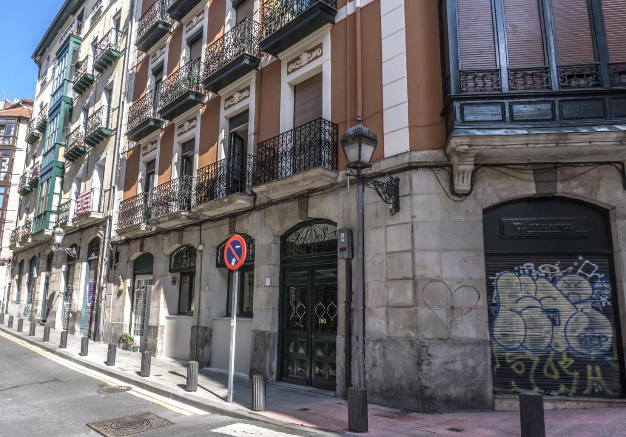 Bonito Y Espacioso Piso En Bilbao. Centro Bagian luar foto